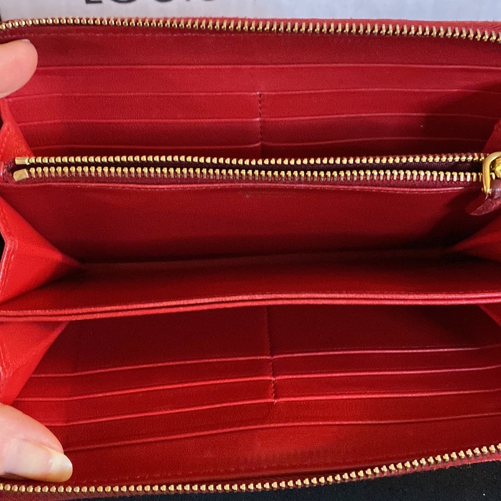 Authentic Prada Card Wallet - Picture 8 of 13